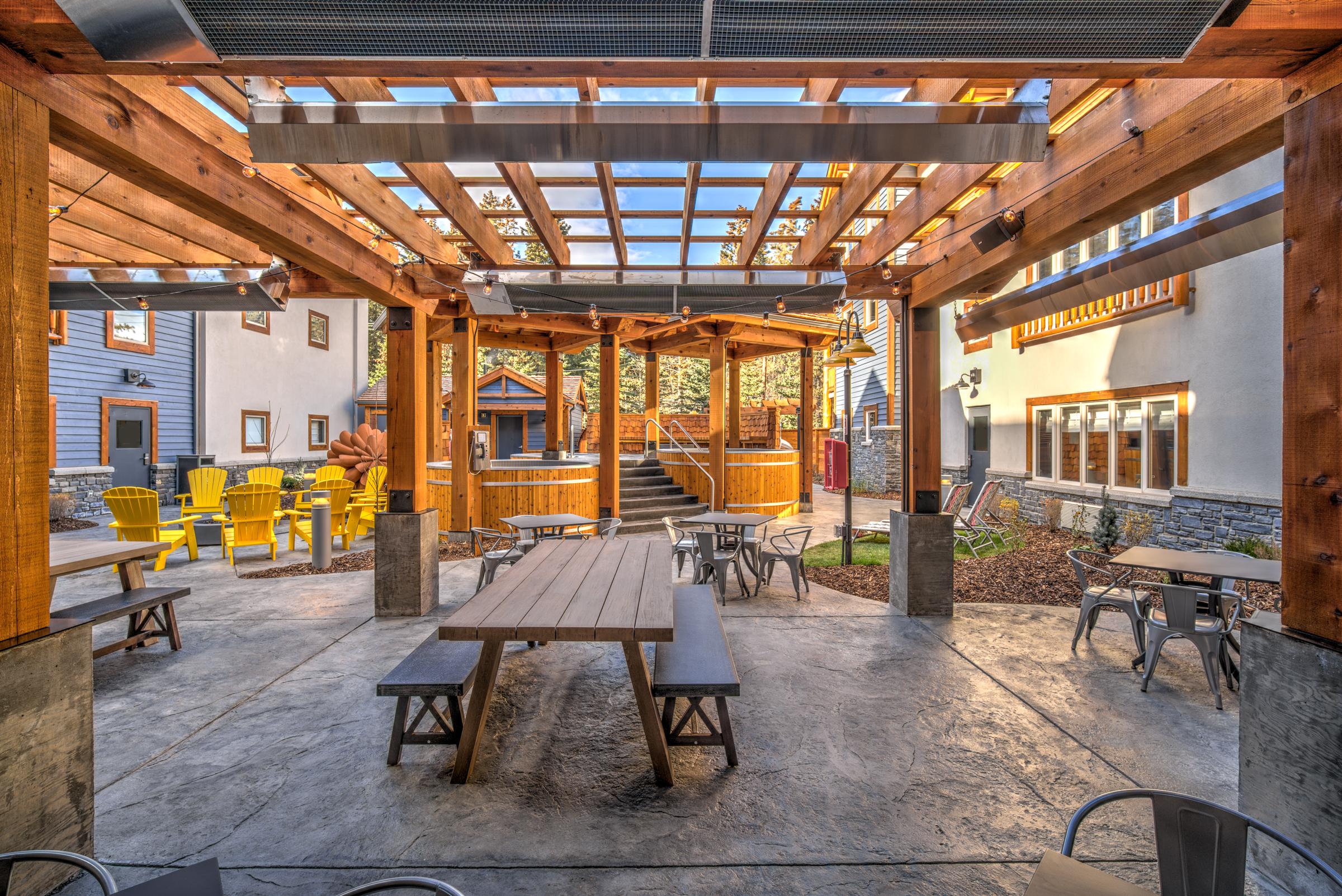 Canalta Lodge Banff Exterior photo