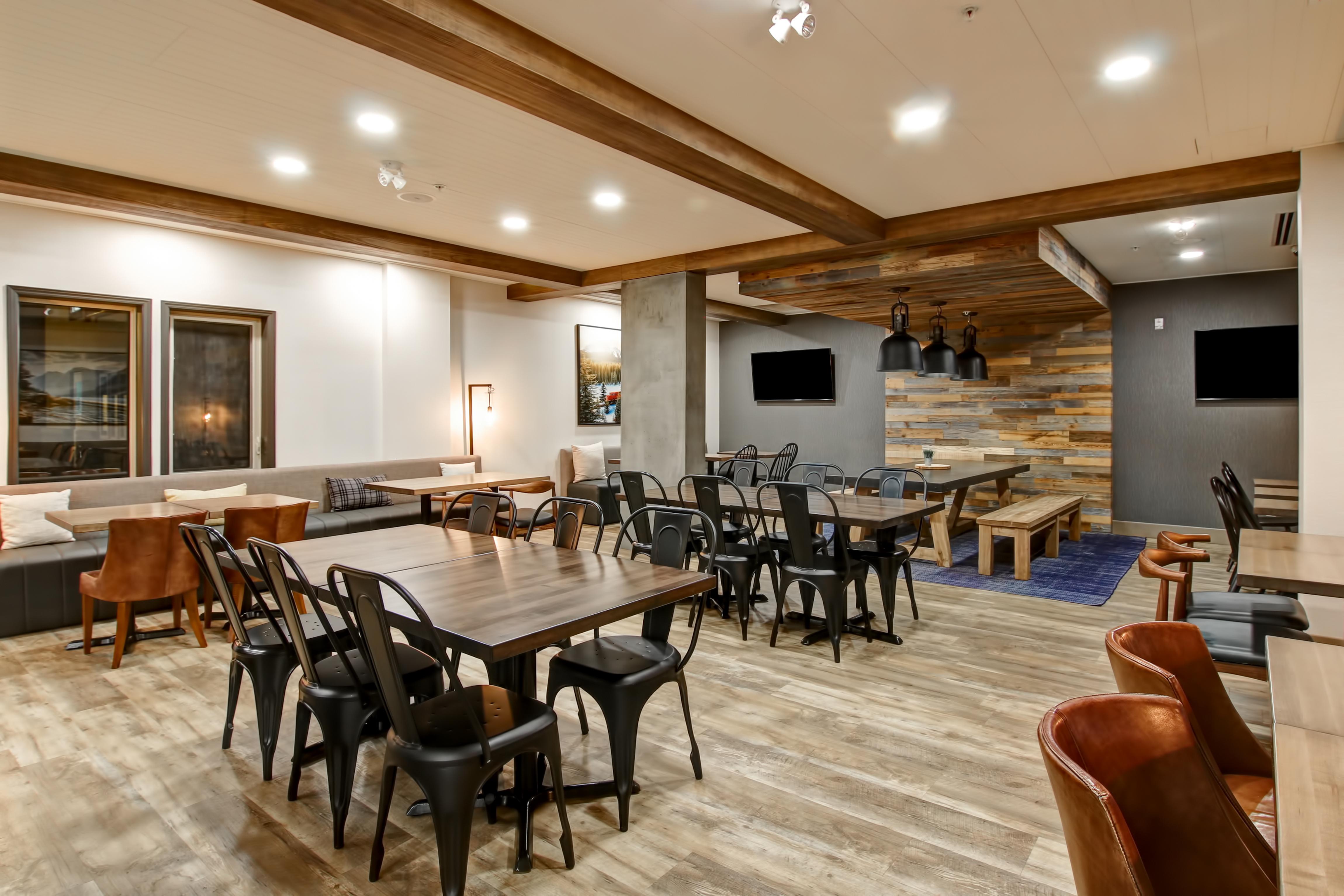 Canalta Lodge Banff Exterior photo
